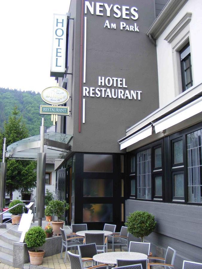 Hotel-Restaurant Neyses Am Park Kordel Экстерьер фото